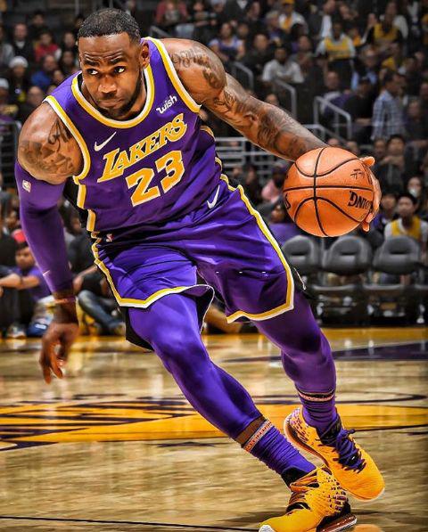 4次超越因扎吉，姆巴佩是欧冠客场戴帽次数最多的球员（姆巴佩以4次欧冠客场戴帽超越因扎吉，独占历史第一）