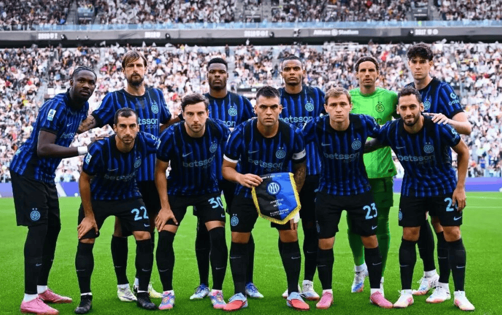 意媒：国米可以启用青训小将卡马特，以应对邓弗里斯伤缺情况（意媒：邓弗里斯伤缺，国米或启用青训小将卡马特顶替）