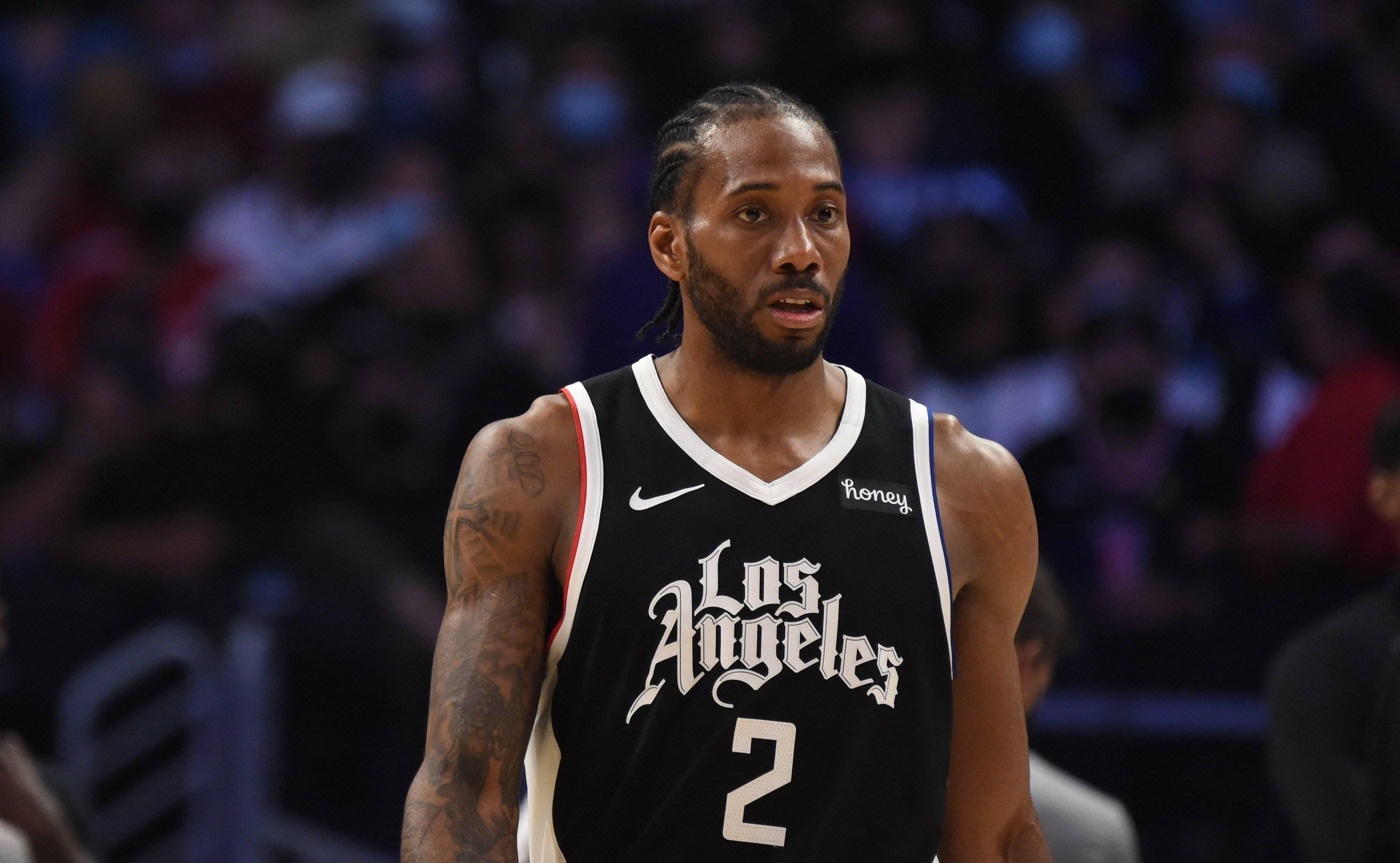 齐达内晒和樊振东打球照，足球界和乒乓球界梦幻联动，网友直呼：太帅了（齐达内晒与樊振东打球合影，足乒跨界梦幻同框，网友惊呼太帅了）