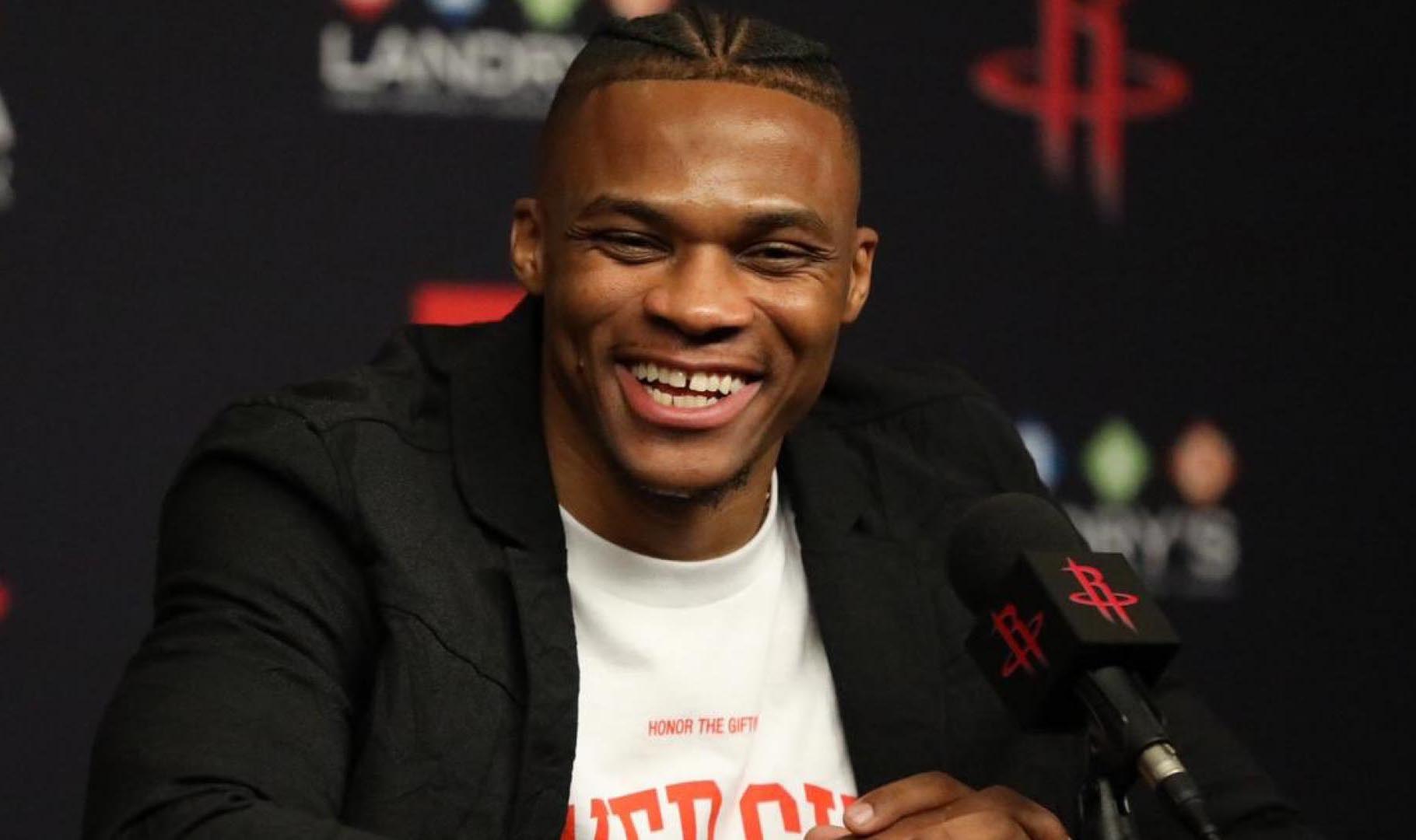 法甲争四大战再添悬念（法甲前四争夺再添变数）